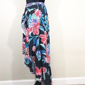 Flying Tomato Hi-Low Floral Skirt